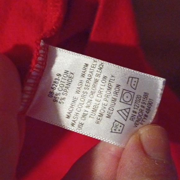 💙🏍2 Vibrant Red and Green Tank Top - Picture 5 of 5